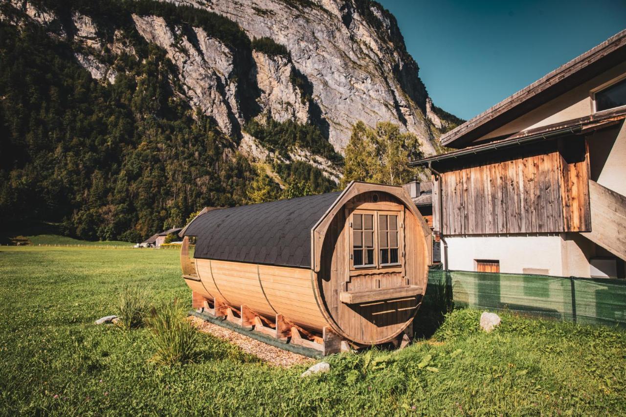 Villa Schlafen im Fass - Schlaffass - Abenteuer - Romantik - Haslifass Innertkirchen Exterior foto