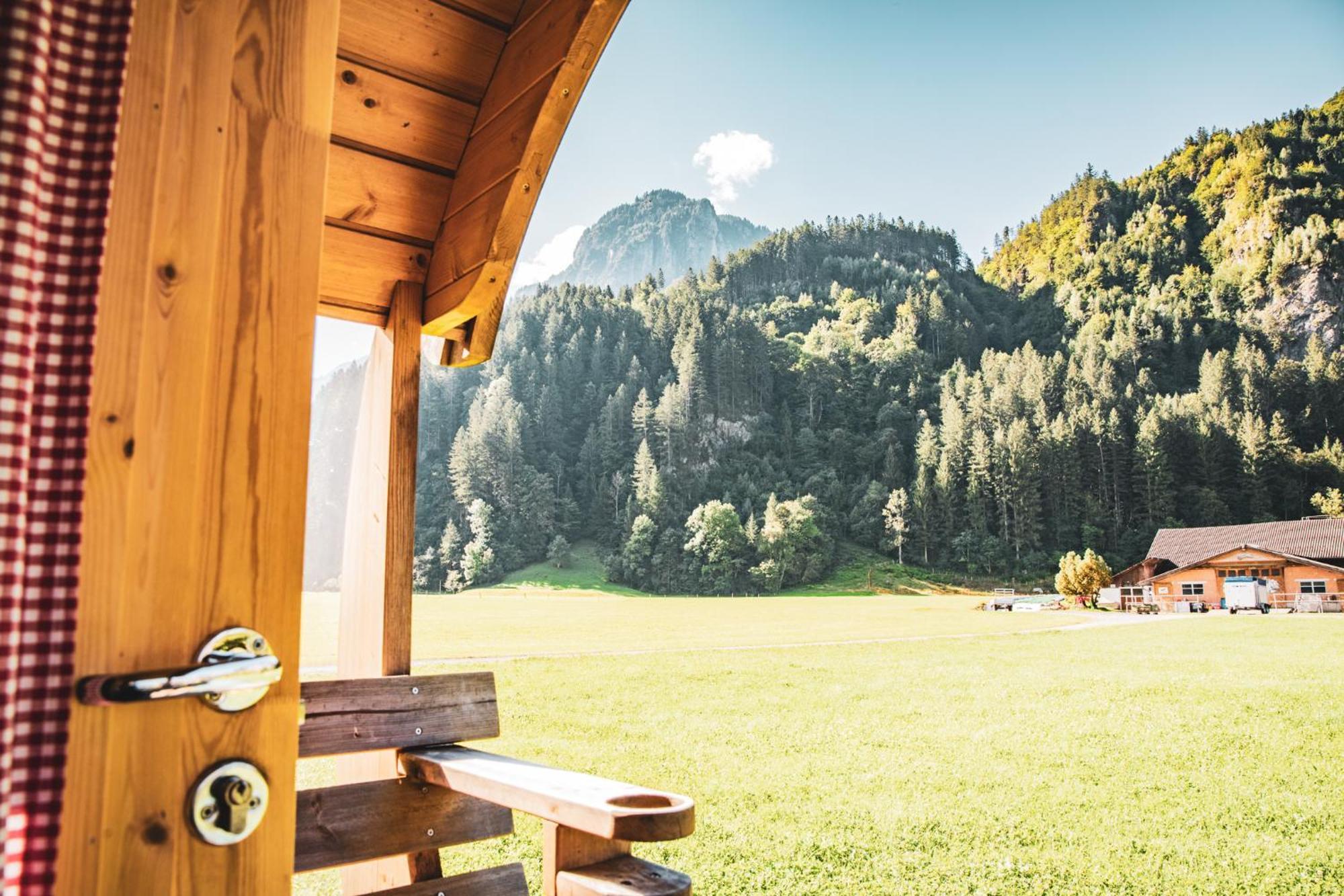 Villa Schlafen im Fass - Schlaffass - Abenteuer - Romantik - Haslifass Innertkirchen Exterior foto