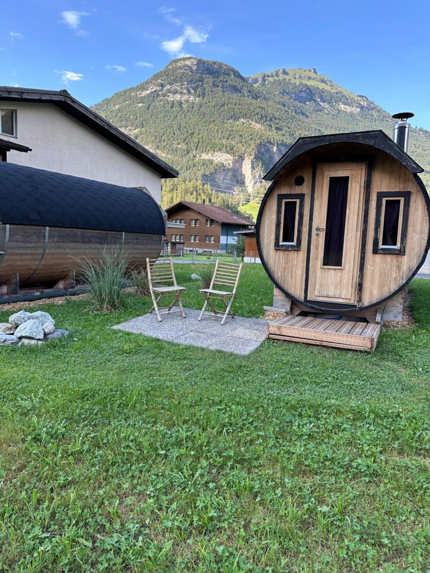 Villa Schlafen im Fass - Schlaffass - Abenteuer - Romantik - Haslifass Innertkirchen Exterior foto